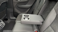 Volvo XC40 2.0 B4P Ultra Dark 5dr Auto Petrol Estate